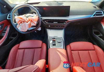 Zdjęcie 8 z 12 samochodu: 2025 BMW 330XI VIN:3MW89CW06S8F23823 - miniatura