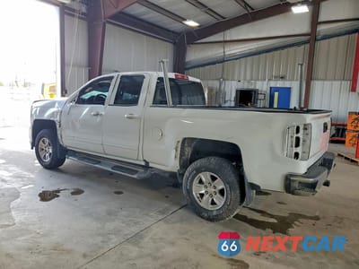 Drugie zdjęcie samochodu z przodu: 2019 CHEVROLET SILVERADO LD K1500 LT VIN:2GCVKPEC6K1157342 - miniatura