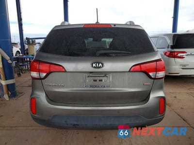 Zdjęcie 6 z 13 samochodu: 2014 KIA SORENTO LX VIN:5XYKT4A68EG501309 - miniatura