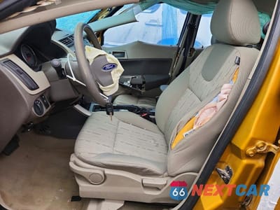 Zdjęcie 7 z 12 samochodu: 2009 FORD FOCUS SE VIN:1FAHP35N29W236766 - miniatura