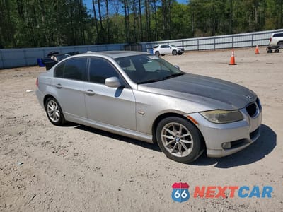 Czwarte zdjęcie samochodu z boku: 2010 BMW 328 I VIN:WBAPH7C5XAE129954 - miniatura