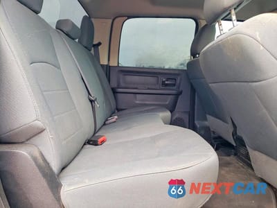 Zdjęcie 10 z 12 samochodu: 2017 RAM 2500 ST VIN:3C6UR5CL8HG569123 - miniatura