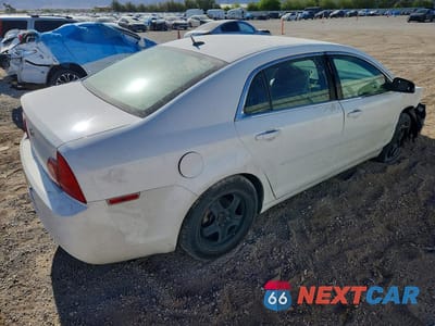 Trzecie zdjęcie samochodu z tyłu: 2010 CHEVROLET MALIBU LS VIN:1G1ZB5EB5AF261527 - miniatura