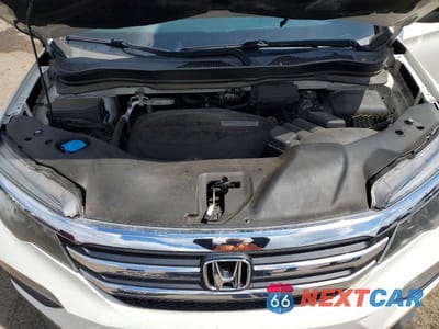 Zdjęcie 12 z 13 samochodu: 2017 HONDA PILOT EX VIN:5FNYF6H37HB070319 - miniatura