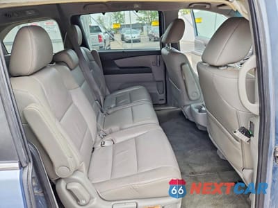 Zdjęcie 11 z 13 samochodu: 2011 HONDA ODYSSEY EXL VIN:5FNRL5H62BB080555 - miniatura