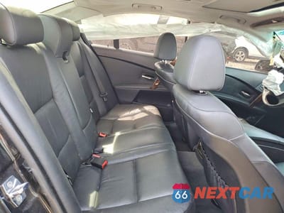 Zdjęcie 10 z 12 samochodu: 2007 BMW 530 XI VIN:WBANF73587CU24858 - miniatura