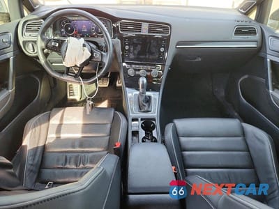 Zdjęcie 8 z 12 samochodu: 2019 VOLKSWAGEN GOLF R VIN:WVWVA7AU0KW165026 - miniatura