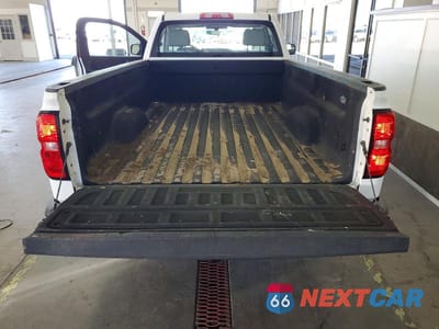 Zdjęcie 10 z 12 samochodu: 2018 CHEVROLET SILVERADO C1500 VIN:1GCNCNEH7JZ220547 - miniatura