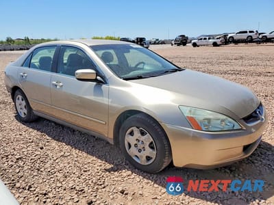 Czwarte zdjęcie samochodu z boku: 2005 HONDA ACCORD LX VIN:3HGCM56425G707789 - miniatura