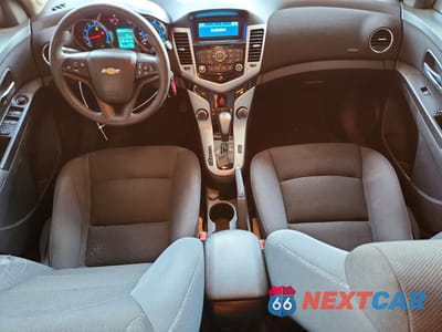 Zdjęcie 8 z 12 samochodu: 2015 CHEVROLET CRUZE LT VIN:1G1PC5SB4F7274098 - miniatura