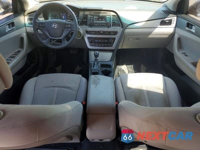 Zdjęcie 8 z 12 samochodu: 2017 HYUNDAI SONATA SE VIN:5NPE24AFXHH506301 - miniatura