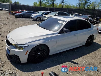 2017 BMW 340 XI WBA8B7G51HNU37461 - główne zdjęcie licytacji z USA - miniatura