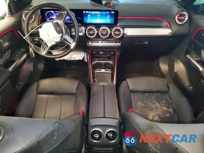 Zdjęcie 8 z 13 samochodu: 2025 MERCEDES-BENZ GLB 250 4MATIC VIN:W1N4M4HB4SW386000 - miniatura