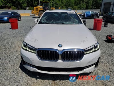 Piąte zdjęcie samochodu w środku: 2021 BMW 540 I VIN:WBA53BJ03MWW93248 - miniatura
