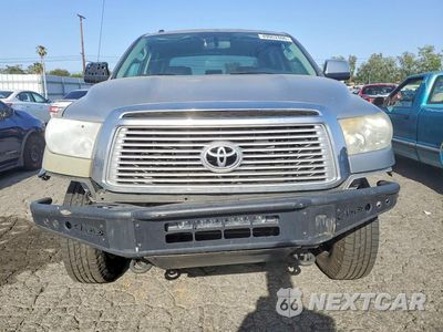 Piąte zdjęcie samochodu w środku: 2013 TOYOTA TUNDRA LIMITED VIN:5TFHY5F11DX282350 - miniatura