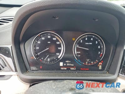 Zdjęcie 9 z 13 samochodu: 2021 BMW X1 SDRIVE28I VIN:WBXJG7C07M5S50772 - miniatura