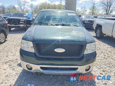 Piąte zdjęcie samochodu w środku: 2006 FORD F150 VIN:1FTPX14516NA16872 - miniatura