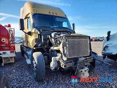 2017 FREIGHTLINER CASCADIA 125 SEMI TRUCK 3AKJGLDR0HSHV0907 - główne zdjęcie licytacji z USA - miniatura