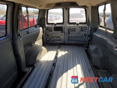 Zdjęcie 10 z 13 samochodu: 2014 CHEVROLET EXPRESS G1500 LS VIN:1GNSGBF49E1184924 - miniatura