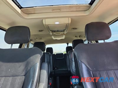 Zdjęcie 10 z 13 samochodu: 2014 CHRYSLER TOWN & COUNTRY VIN:2C4RC1CG1ER250048 - miniatura