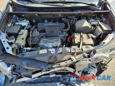 Zdjęcie 12 z 13 samochodu: 2018 TOYOTA RAV4 XLE VIN:JTMWFREV1JJ173457 - miniatura