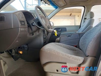Zdjęcie 7 z 13 samochodu: 2000 NISSAN QUEST GXE VIN:4N2XN11T6YD839537 - miniatura
