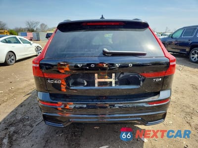 Zdjęcie 6 z 14 samochodu: 2025 VOLVO XC60 ULTRA VIN:YV4H60RM4S1101995 - miniatura