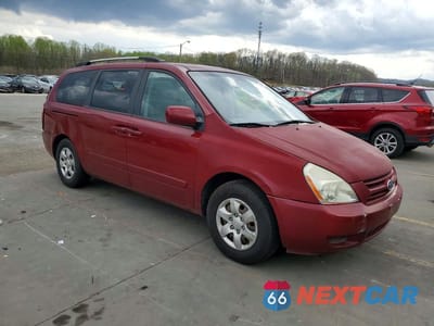 Czwarte zdjęcie samochodu z boku: 2010 KIA SEDONA BASE VIN:KNDMG4C31A6353419 - miniatura