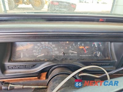 Zdjęcie 9 z 12 samochodu: 1993 BUICK PARK AVENUE VIN:1G4CW53L4P1633499 - miniatura