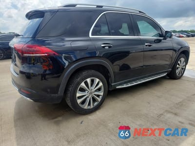 Trzecie zdjęcie samochodu z tyłu: 2020 MERCEDES-BENZ GLE 350 4MATIC VIN:4JGFB4KB1LA053598 - miniatura