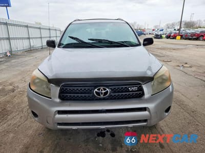 Piąte zdjęcie samochodu w środku: 2007 TOYOTA RAV4 BASE VIN:JTMZK33V275009256 - miniatura