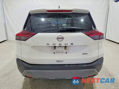 Zdjęcie 6 z 13 samochodu: 2023 NISSAN ROGUE S VIN:5N1BT3AB2PC945019 - miniatura