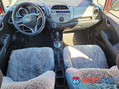 Zdjęcie 8 z 12 samochodu: 2009 HONDA FIT VIN:JHMGE88239S031067 - miniatura