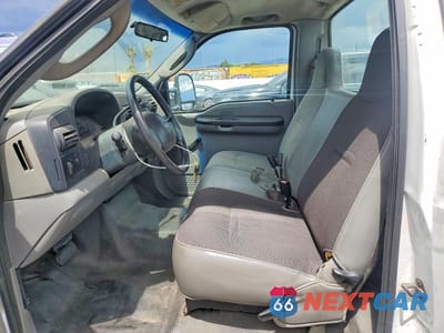 Zdjęcie 7 z 11 samochodu: 2006 FORD F250 SUPER DUTY VIN:1FTNF20516ED32195 - miniatura