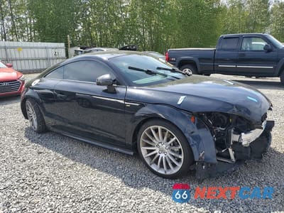 Czwarte zdjęcie samochodu z boku: 2015 AUDI TTS VIN:TRUB1AFK4F1000404 - miniatura