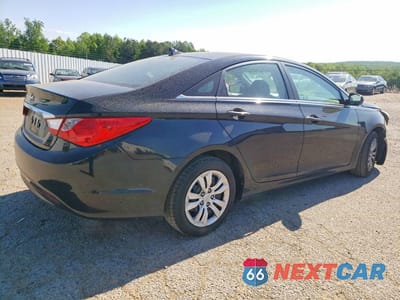 Trzecie zdjęcie samochodu z tyłu: 2011 HYUNDAI SONATA GLS VIN:5NPEB4AC3BH231710 - miniatura