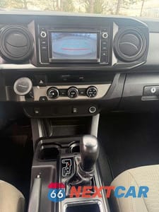 Zdjęcie 13 z 14 samochodu: 2016 TOYOTA TACOMA SR VIN:5TFAX5GNXGX065163 - miniatura