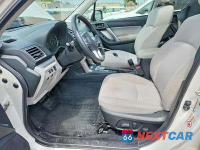 Zdjęcie 7 z 13 samochodu: 2017 SUBARU FORESTER 2.5I PREMIUM VIN:JF2SJAEC3HH550595 - miniatura