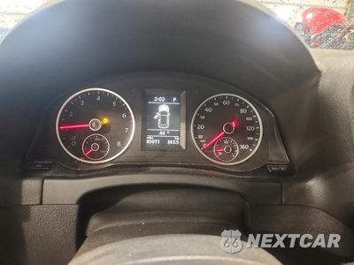 Zdjęcie 9 z 13 samochodu: 2012 VOLKSWAGEN TIGUAN S VIN:WVGBV7AX4CW558638 - miniatura