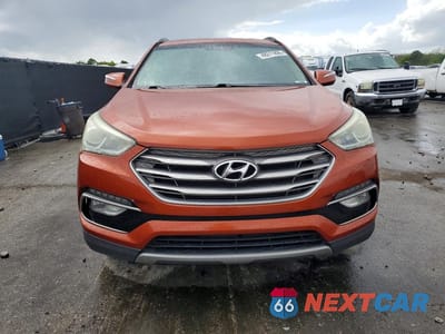 Piąte zdjęcie samochodu w środku: 2017 HYUNDAI SANTA FE SPORT 2.4L VIN:5XYZU3LB7HG454374 - miniatura