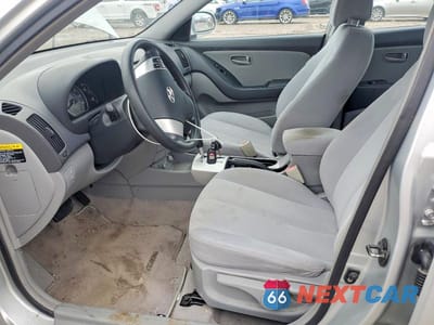 Zdjęcie 7 z 12 samochodu: 2007 HYUNDAI ELANTRA GLS VIN:KMHDU46D27U160676 - miniatura