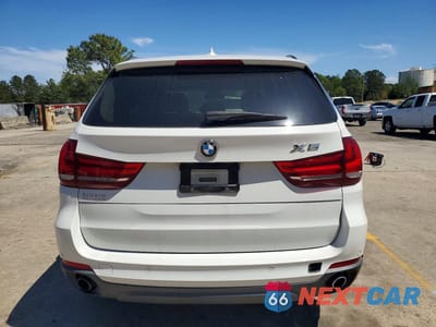 Zdjęcie 6 z 12 samochodu: 2016 BMW X5 SDRIVE35I VIN:5UXKR2C51G0R69154 - miniatura