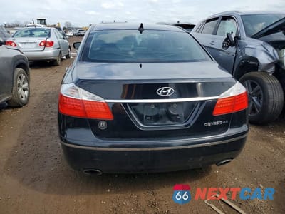 Zdjęcie 6 z 12 samochodu: 2011 HYUNDAI GENESIS 4.6L VIN:KMHGC4DF2BU133720 - miniatura