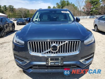 Piąte zdjęcie samochodu w środku: 2023 VOLVO XC90 PLUS VIN:YV40621N5P1927243 - miniatura