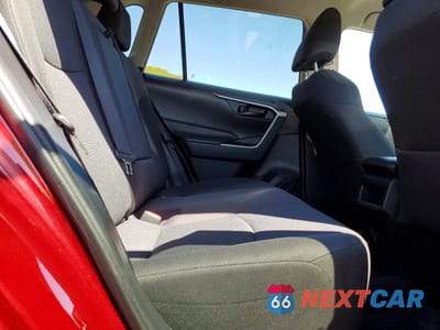 Zdjęcie 10 z 12 samochodu: 2020 TOYOTA RAV4 LE VIN:2T3F1RFV6LW112414 - miniatura