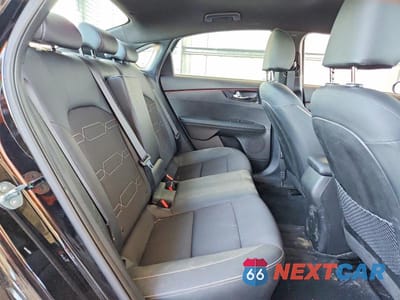 Zdjęcie 10 z 12 samochodu: 2024 KIA FORTE GT LINE VIN:3KPF54AD4RE694216 - miniatura