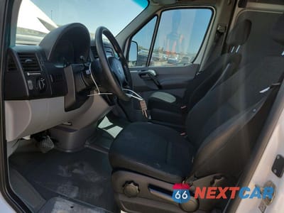 Zdjęcie 7 z 12 samochodu: 2018 MERCEDES-BENZ SPRINTER 2500 VIN:WD3PE8CD2JP609493 - miniatura