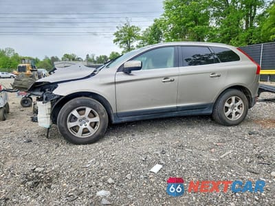 2011 VOLVO XC60 3.2 YV4940DZ2B2165041 - główne zdjęcie licytacji z USA - miniatura