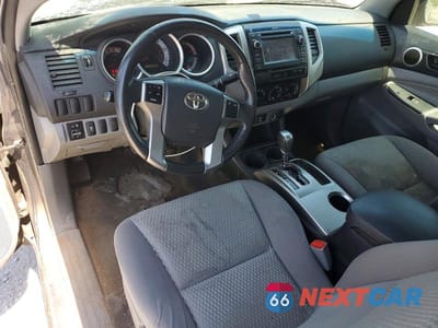 Zdjęcie 8 z 12 samochodu: 2013 TOYOTA TACOMA ACCESS CAB VIN:5TFTX4CN6DX021875 - miniatura