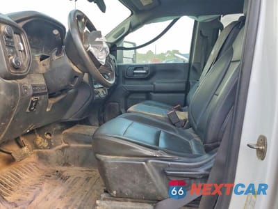 Zdjęcie 7 z 11 samochodu: 2020 CHEVROLET SILVERADO 2500 4WD 6.6L V8 UTILITY VIN:1GB1YLE70LF249618 - miniatura